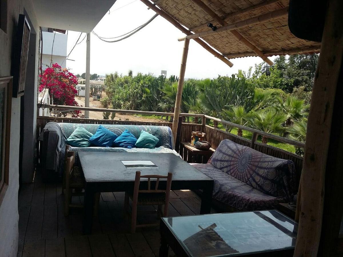 نزل بونتا هيرموسافي Tio Richi Surfcamp المظهر الخارجي الصورة